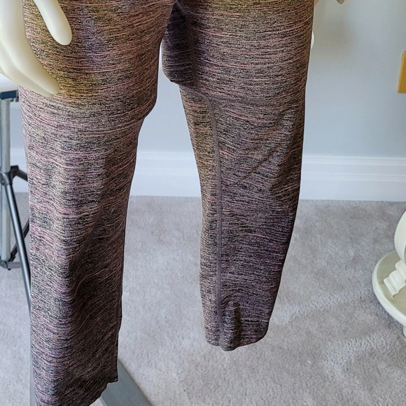 Tuff Athletics Capri Leggings Size M - Picture 2 of 7